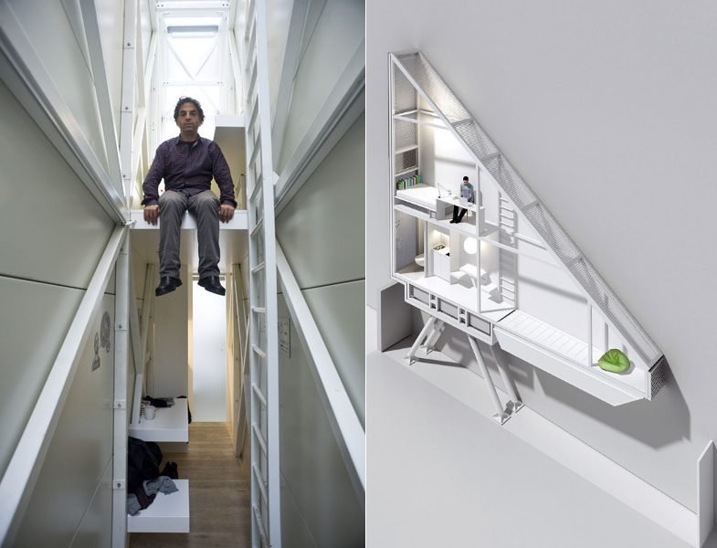 Duas perspectivas internas da casa mais estreita do mundo mostrando escada e área de trabalho. Detalhes internos da Keret House